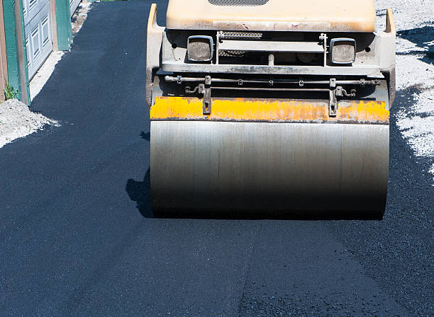 Why Choose Us For All Your Driveway Paving Needs in Shady Shores, TX?